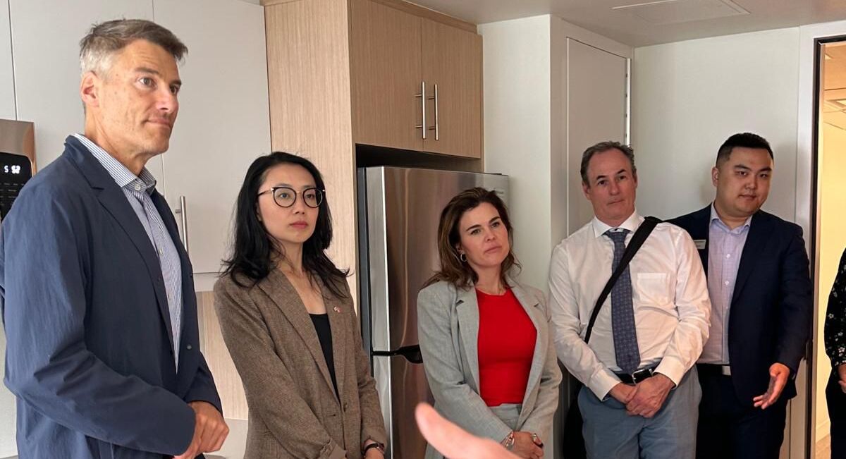 UofT Student Residences Visit with MP Gregor Robertson