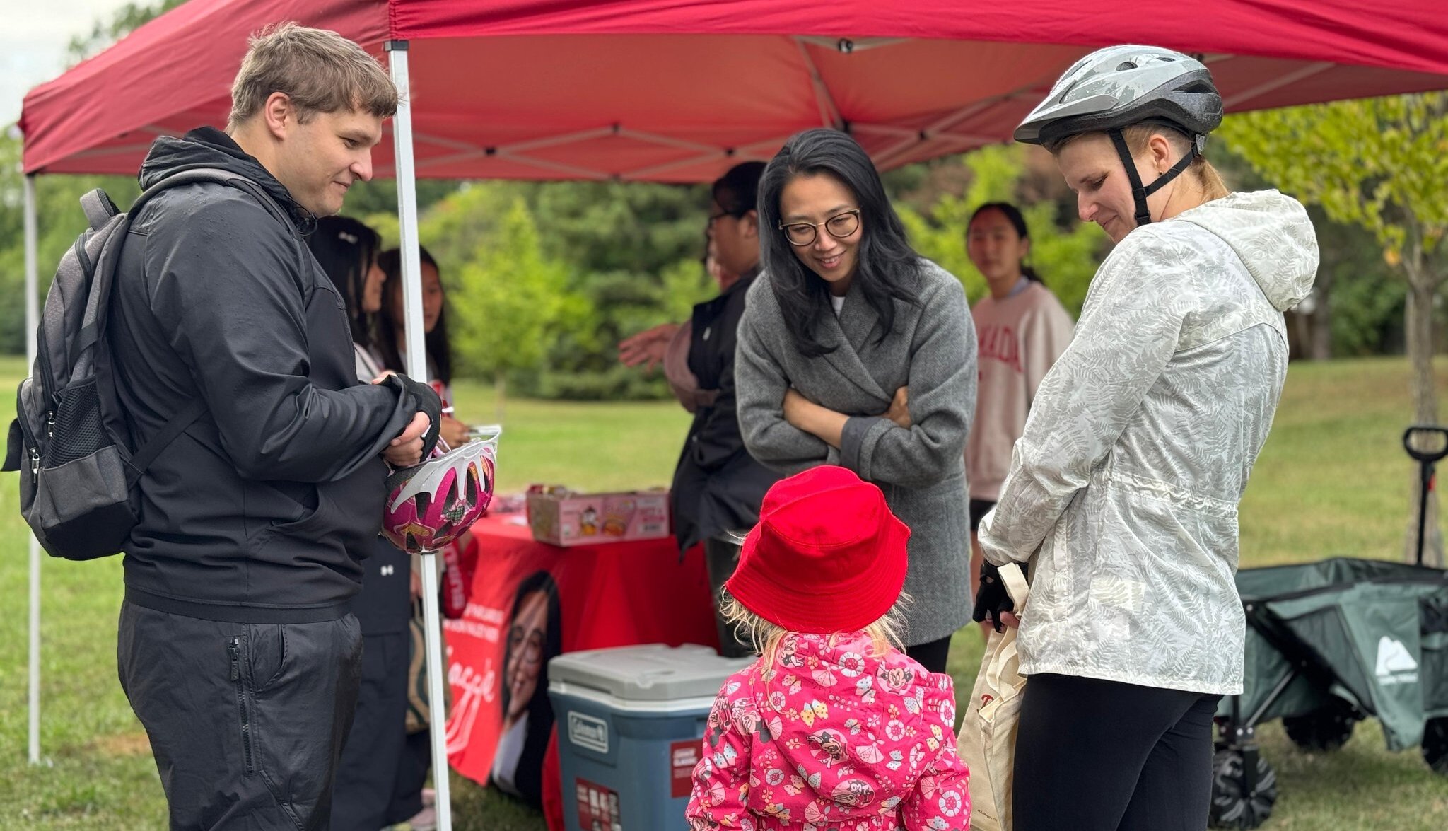 Park pop-up in Cresthaven Park